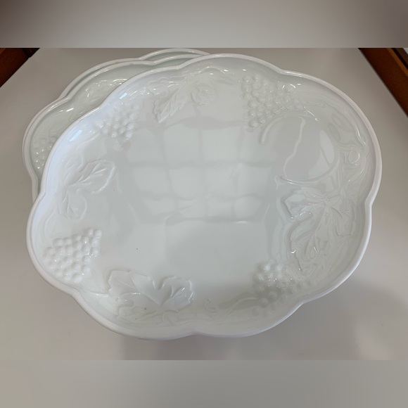 Other - Vintage White Milk Glass 4 Luncheon Plates. Harvest Grape Design. No cups.